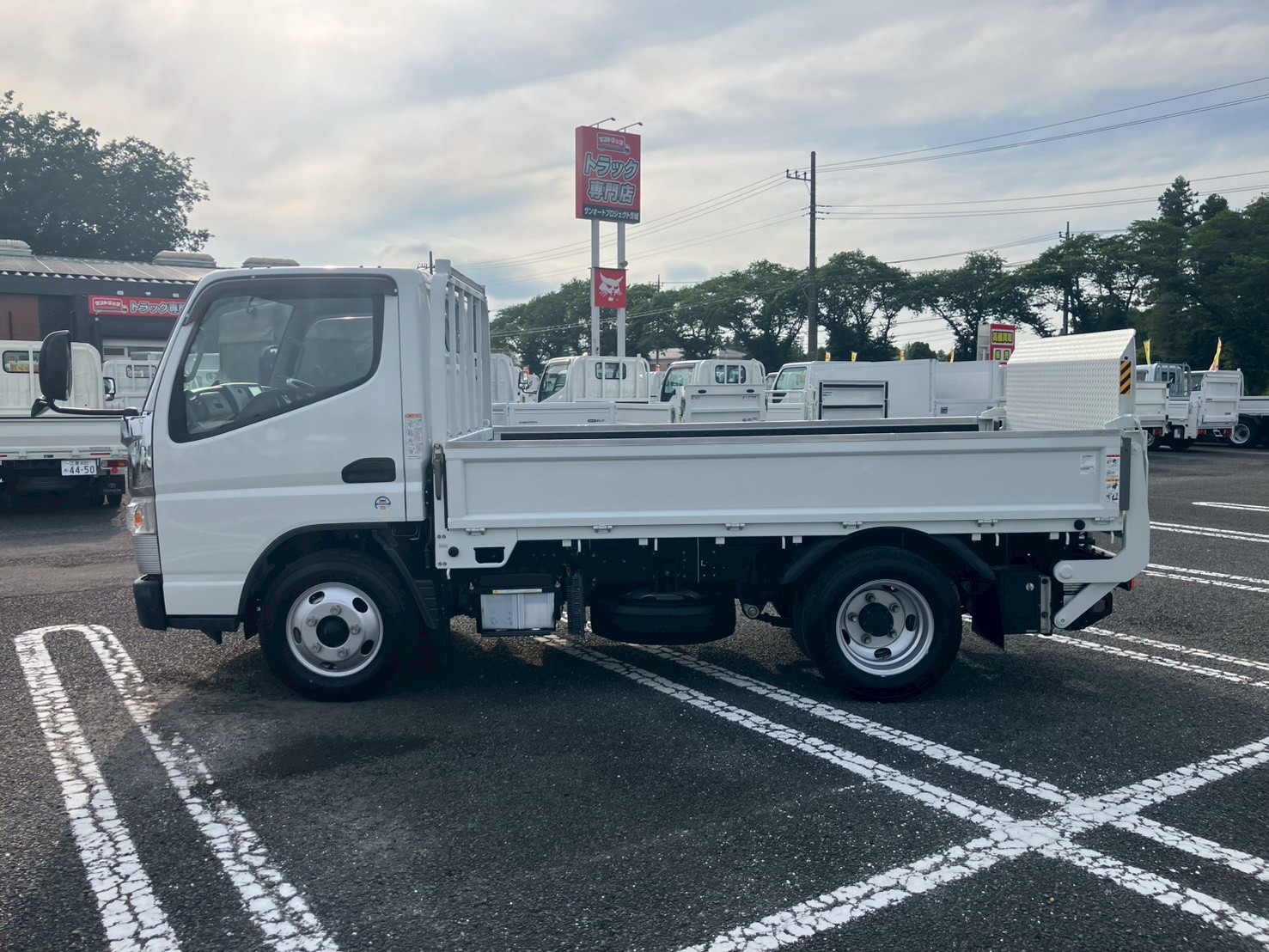 車両外観