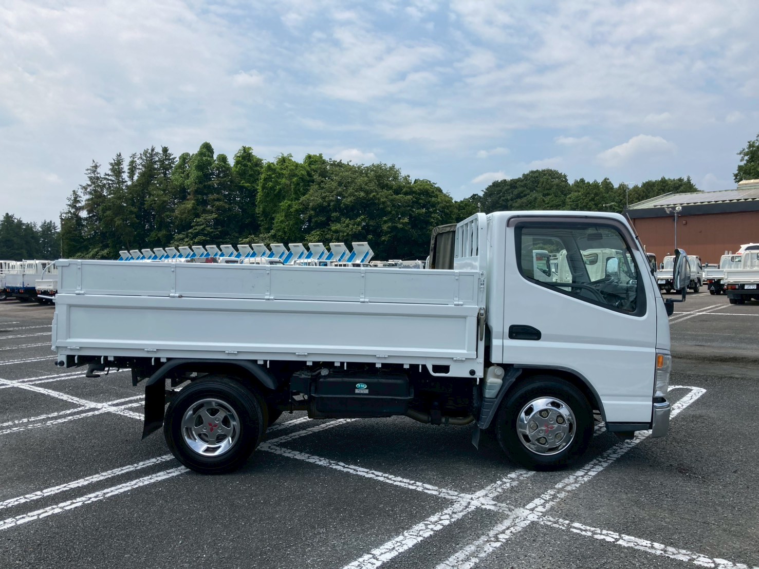 車両外観