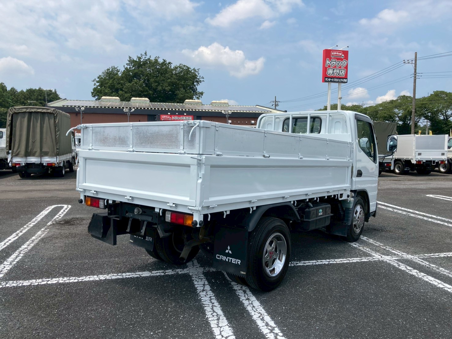 車両外観