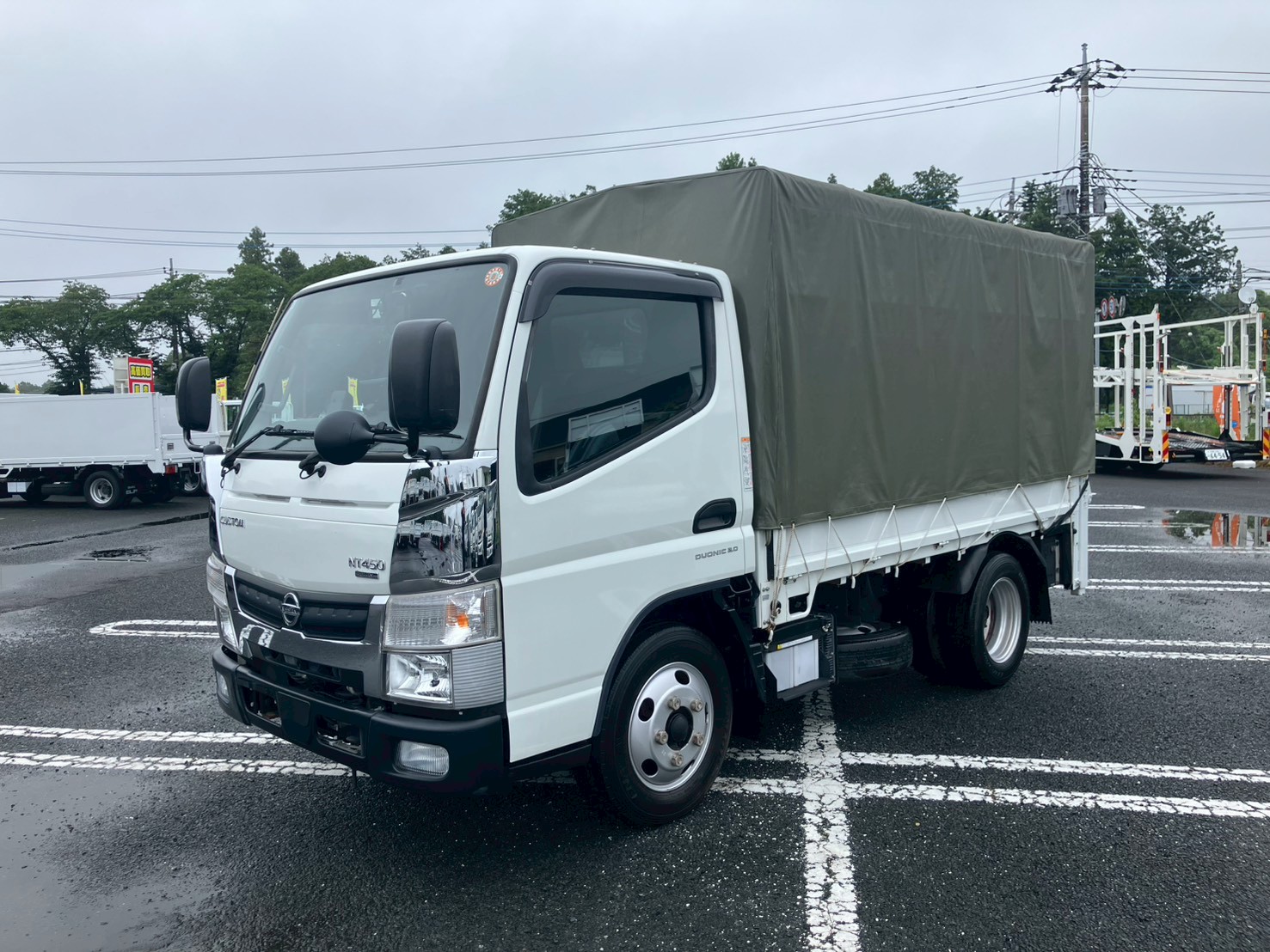 車両外観