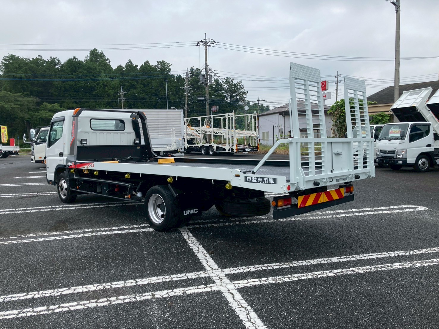 車両外観