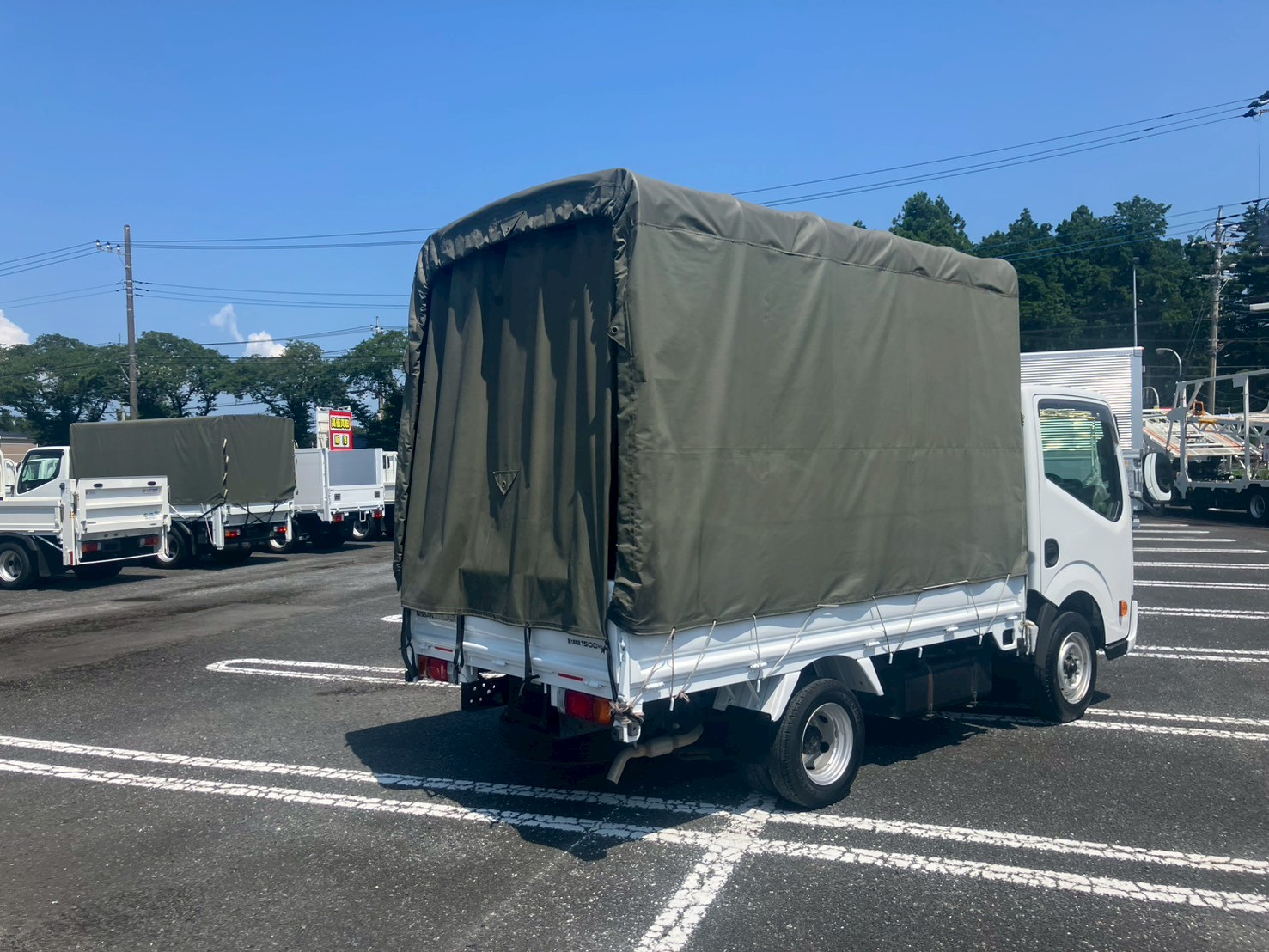 車両外観